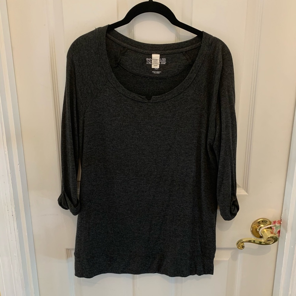 A Pea in the Pod charcoal maternity sweater